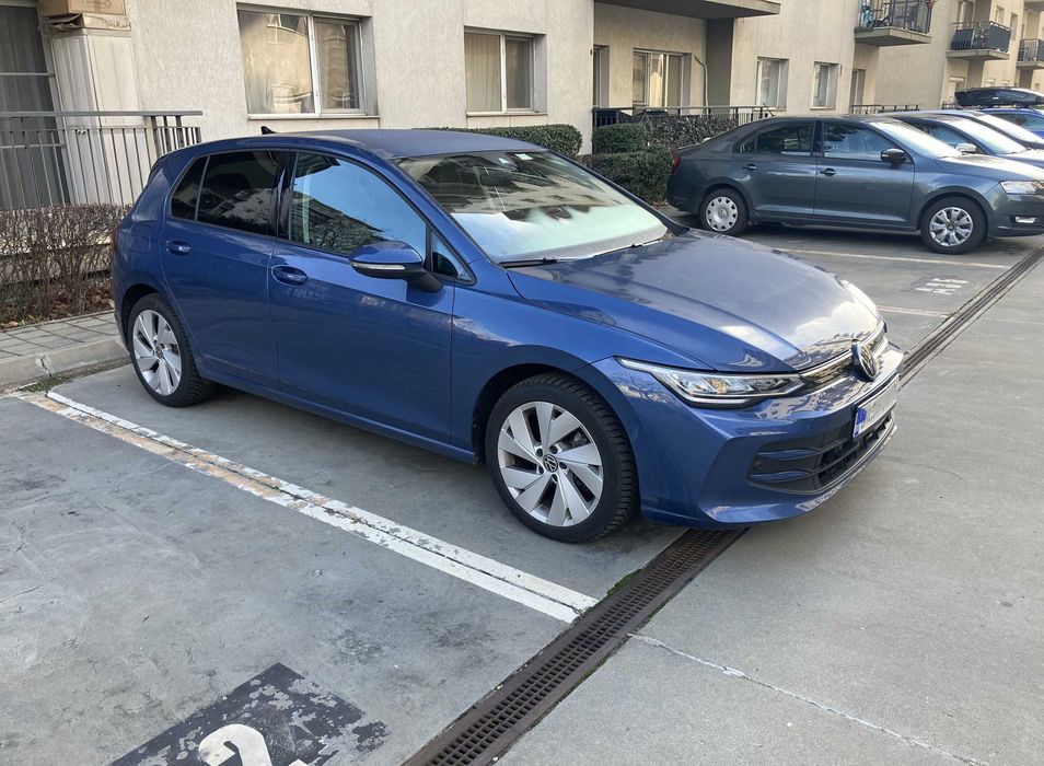 VOLKSWAGEN Golf 2025 — imagine 4