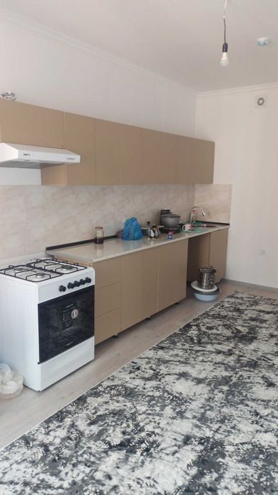 Kuxinniy mebel 3m li