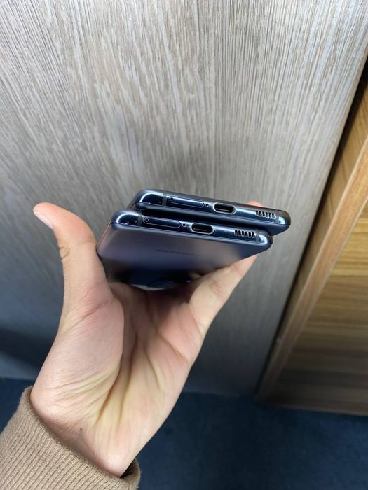 Samsung galaxy s21 5G Kh/A region