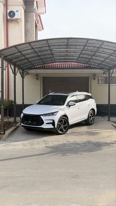 Byd tang dm-i 1200km