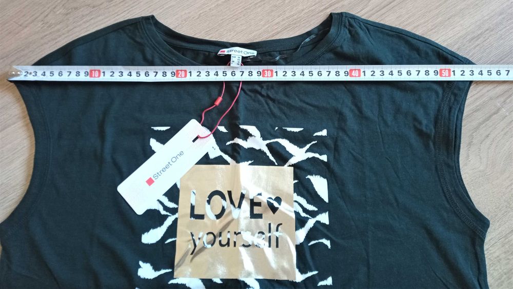 Нови Дамски Блузки Тениски 4 бр.