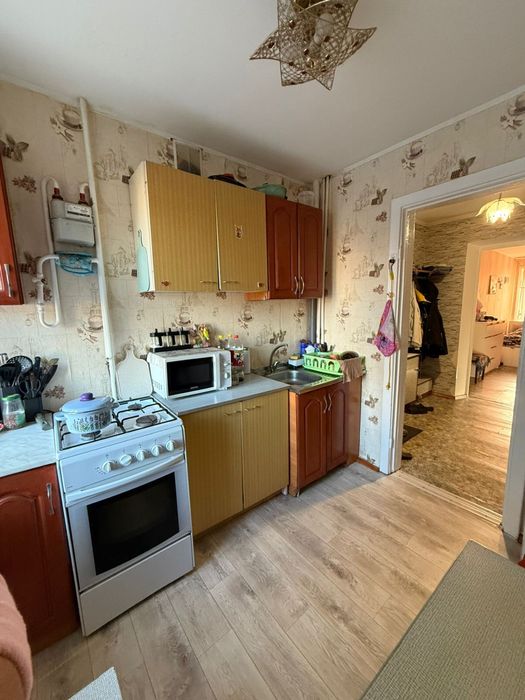 Трехкомнатная район Достык Молл