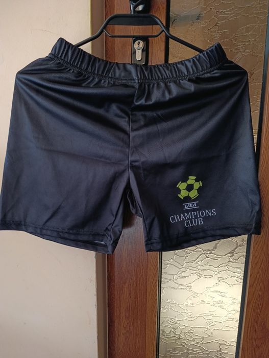 Детски спортен екип