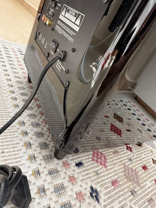 Haramn Kardon HKTS210 Subwoofer Активен