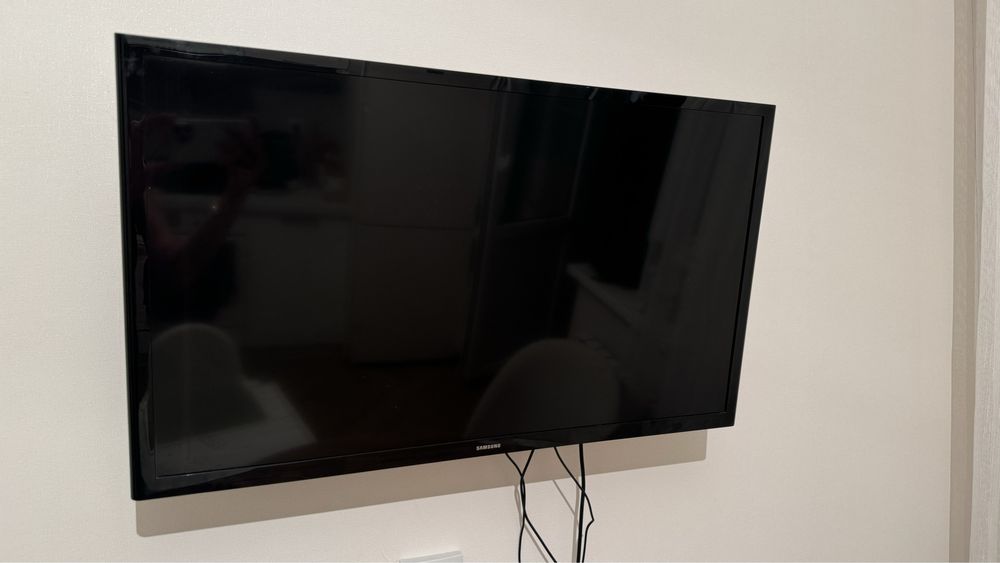 Телевизор Samsung UE32J4000AK, 32 (81 см)