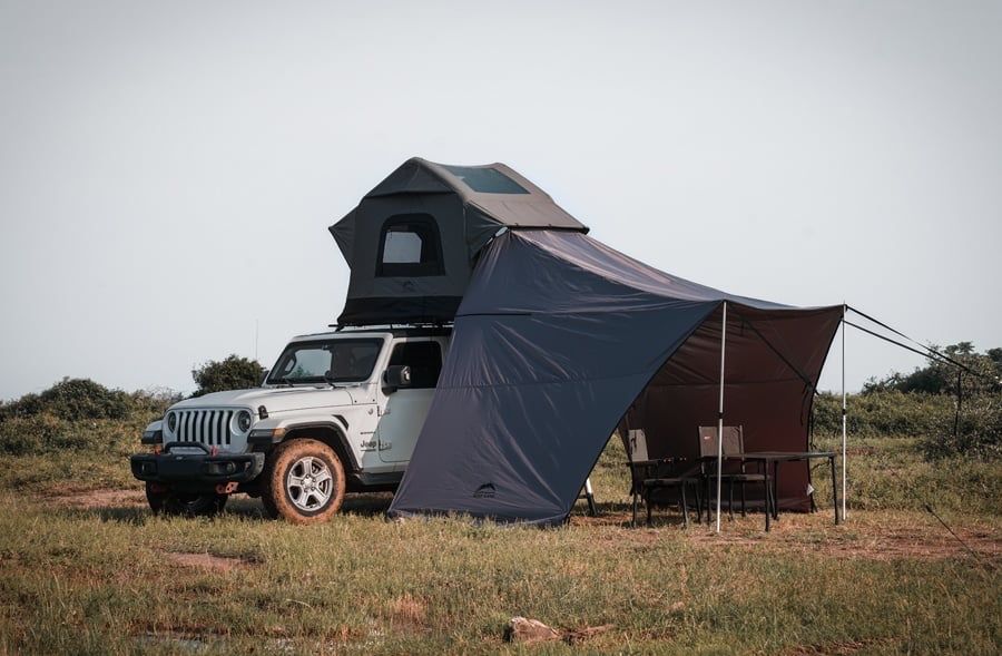 Anexă / umbrar compatibilă cu corturi de acoperiș