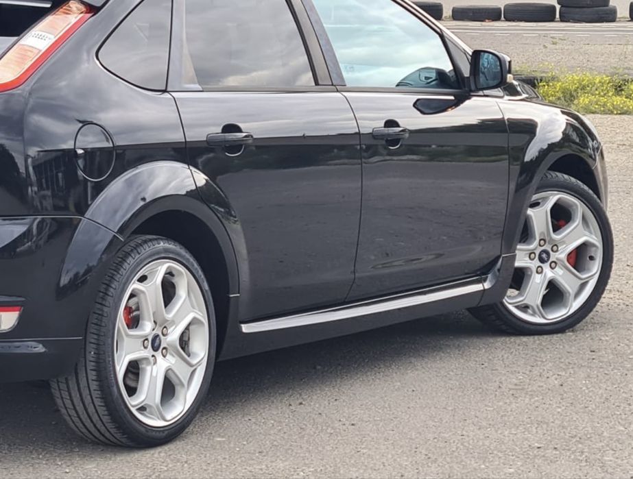 FORD Focus 2010 — imagine 2