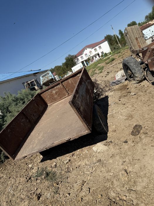 Мини трактор с прицепом