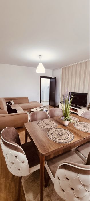 Inchiriez apartament 2 camere, foarte spatios cu loc de parcare in Fundeni( Dobroesti)