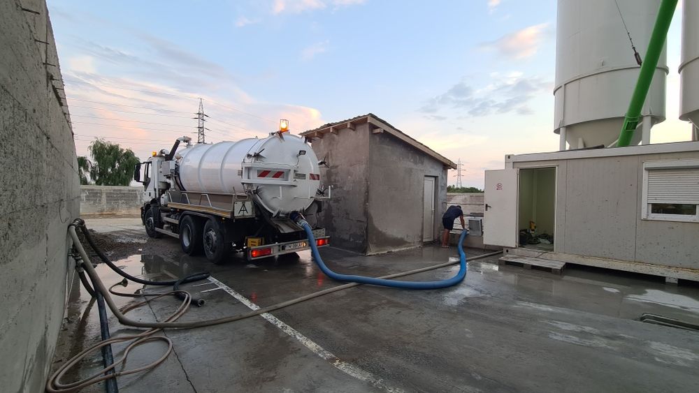 Servicii vidanjare/desfundare Moșnița Nouă