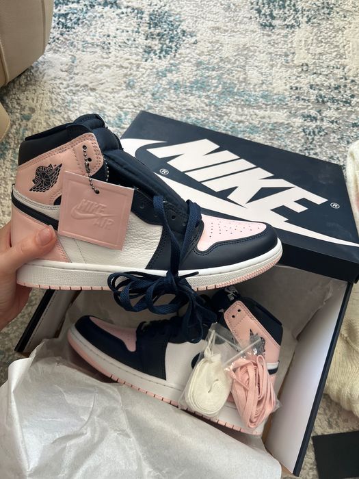 Air Jordan 1 bublegum pink