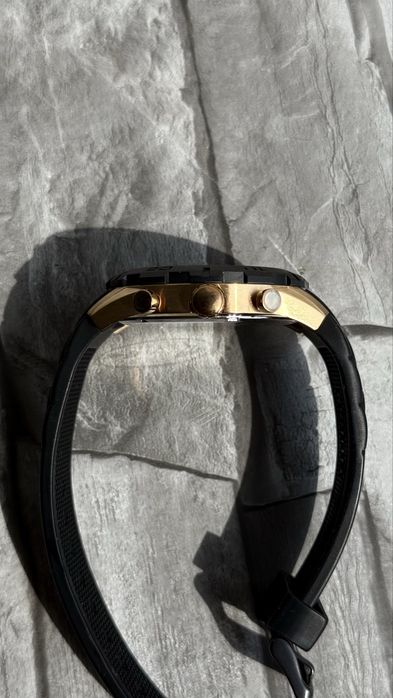 Мъжки Часовник Guess Модел: W0864G2