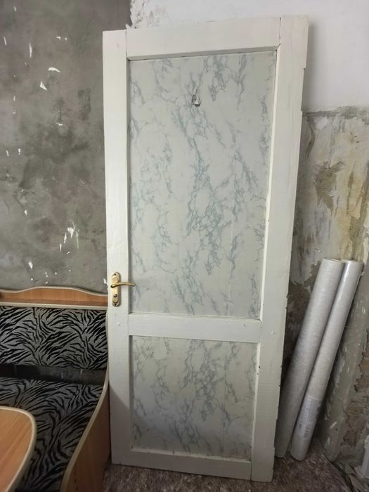 Отдам межкомнатные двери