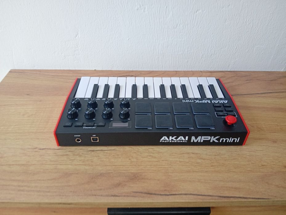 AKAI MPK mini MK 2