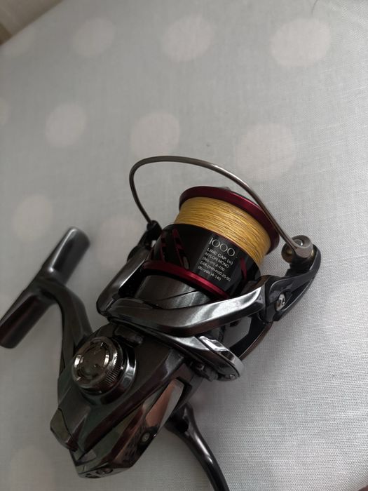 Vând lansetă YERIL AES 802UL + mulinetă Shimano Stradic CI4+ 1000