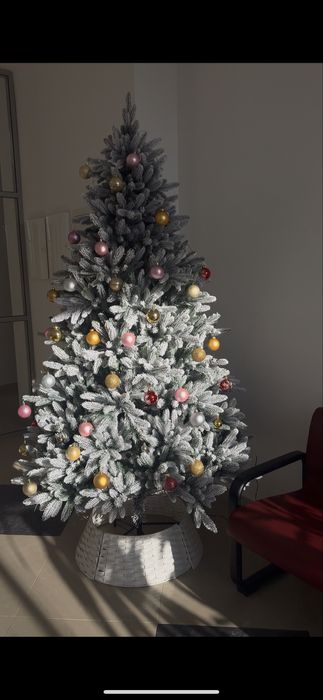 Елка 2,1 м, 2,4 м