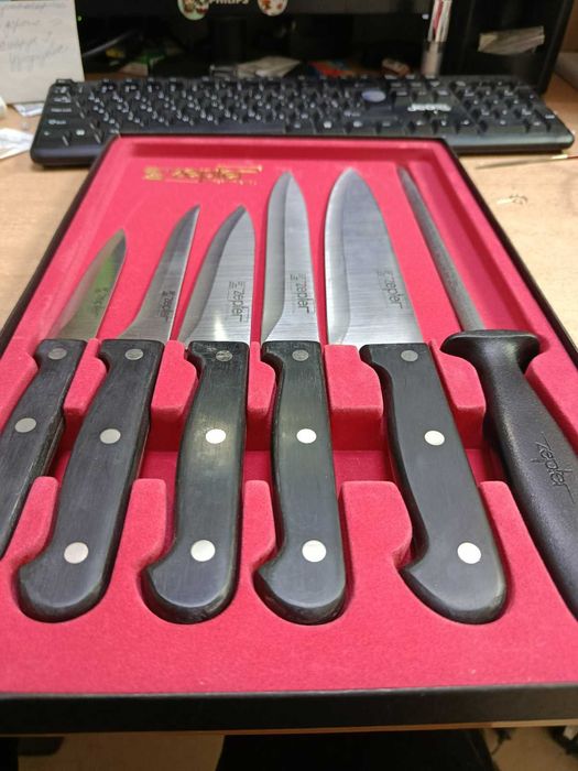 Set nou de cuțite Zepter