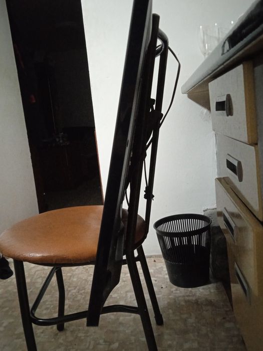 Продам телевизор samsung диагональ 102