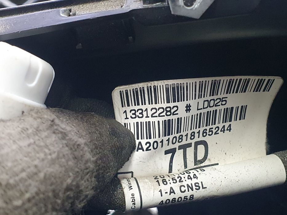 Consola centrala cotiera 13312282 Opel Astra J (2009 - 2012)