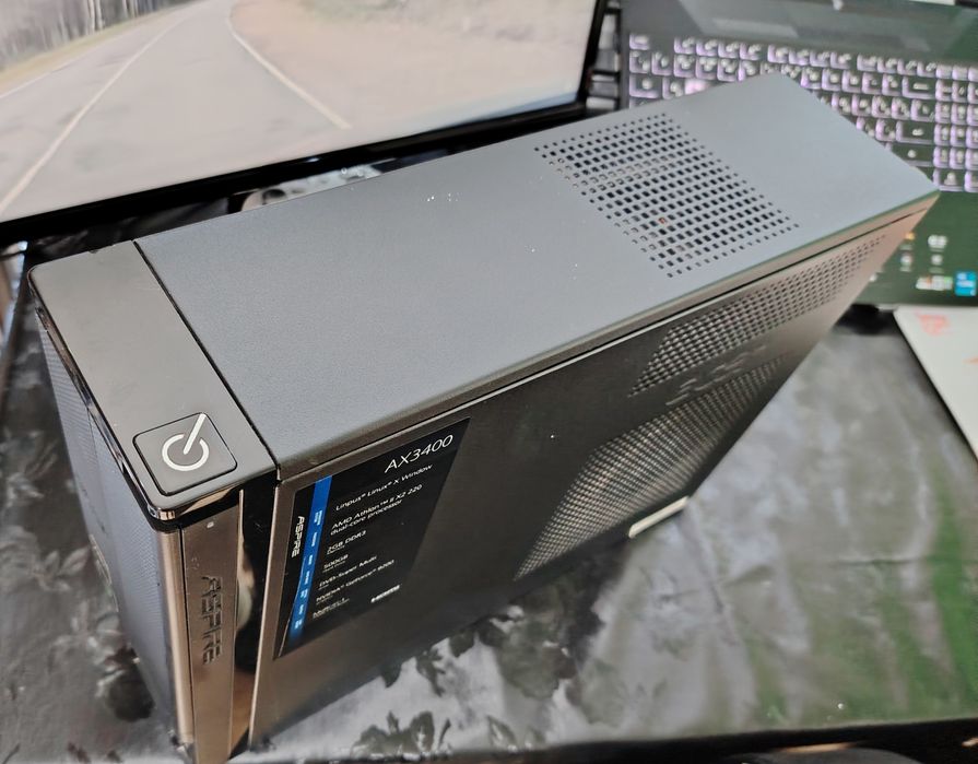 Acer Aspire X3400. Системник.