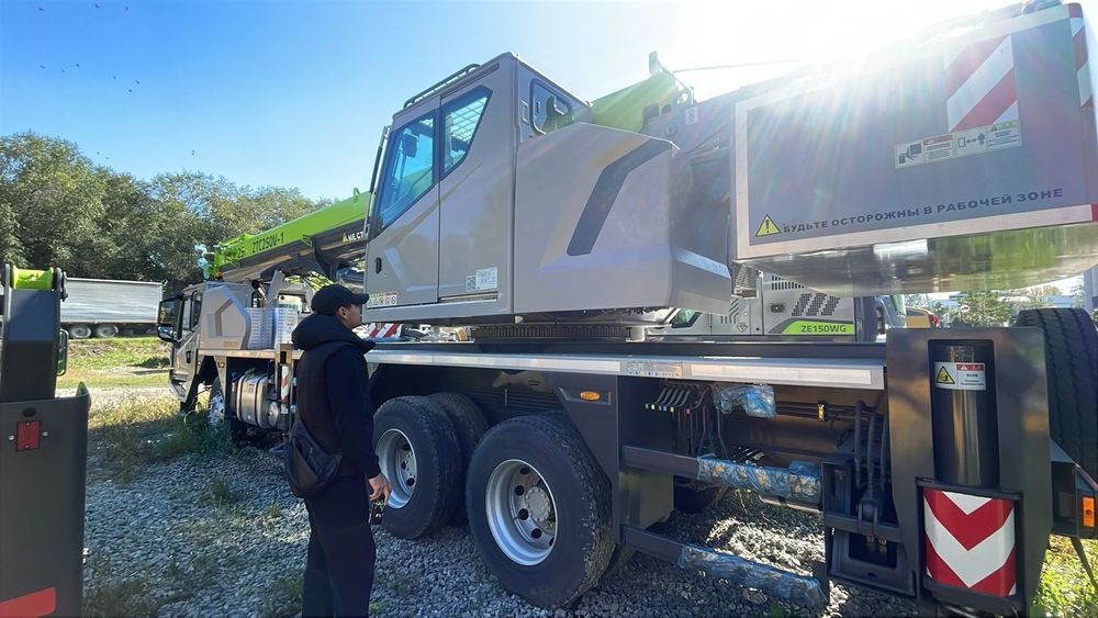 Автокран Zoomlion 25 тонн