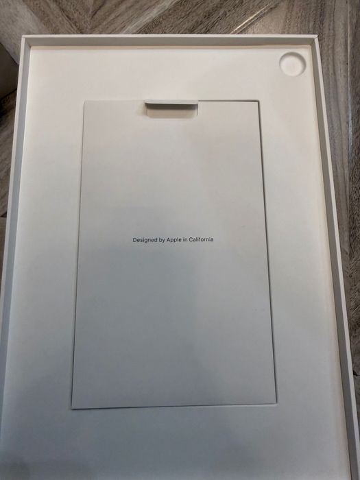 Tabletă IPad Air (5th Generation)