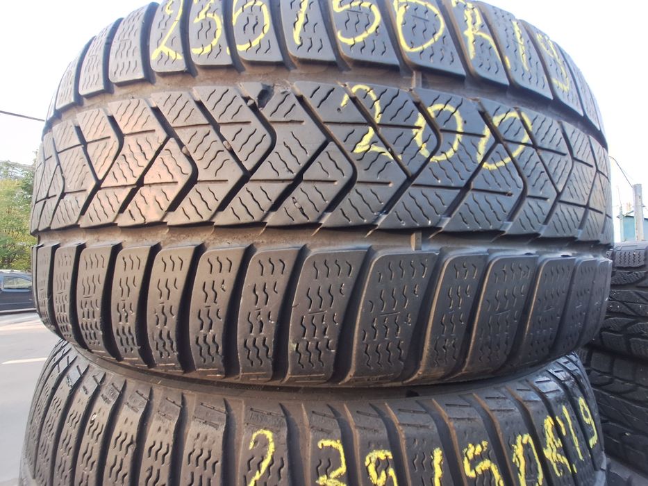 2 anvelope iarna 235/50r19 Pirelli Montaj Gratuit