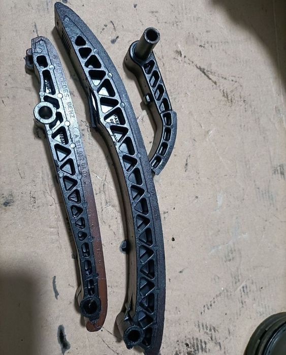 Ghidaj lanț : E , C Class,Vito,Sprinter... Bluza top