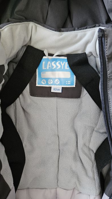 Продам детский зимний комбинезон