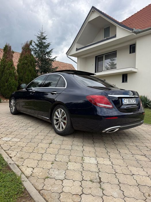 Mercedes-Benz E Mercedes-Benz  W213  E 350 e Airmatic Burmester Panoramic Camere 360 A