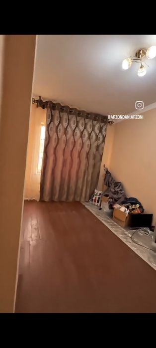 Uy Sotiladi Jomboy Banitsa