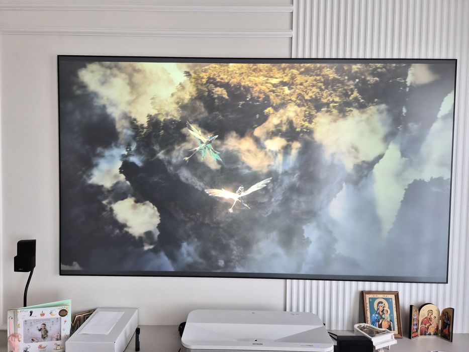 Videoproiector UST Epson Ls800