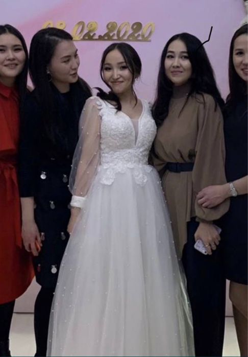 Свадебное платье