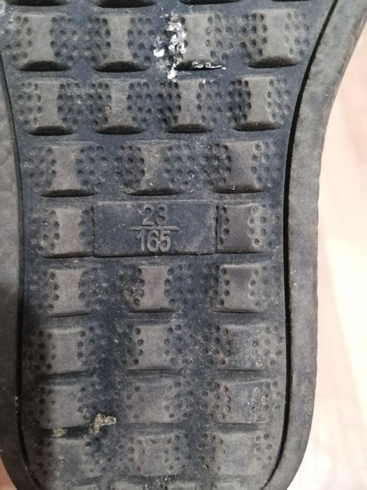 Продам зимние сапожки