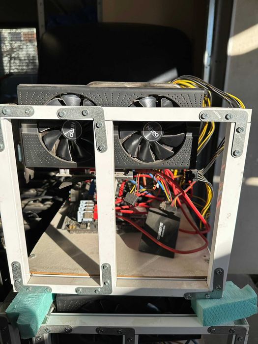 Mining RIG с 8 Карти GPU Sapphire RX570/580 4GB/8GB Карти