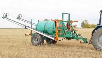 Продам прицепной Опрыскиватель АВАГРО