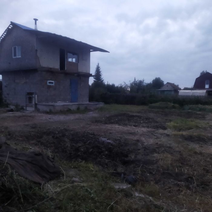 Продам дачный участок с домом.