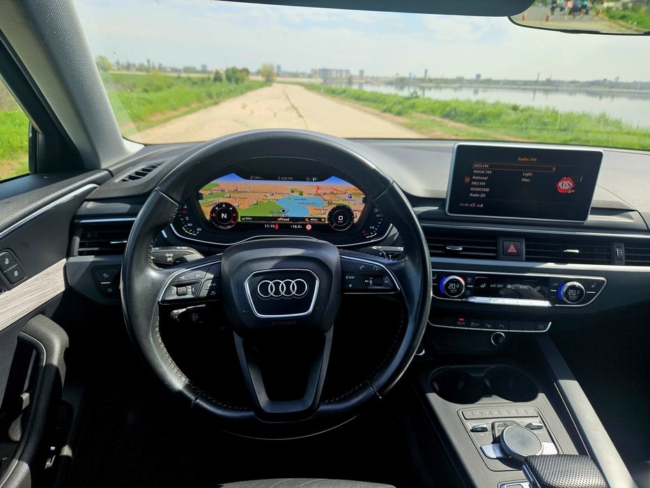 Vand Audi A4 2017 virtual cockpit