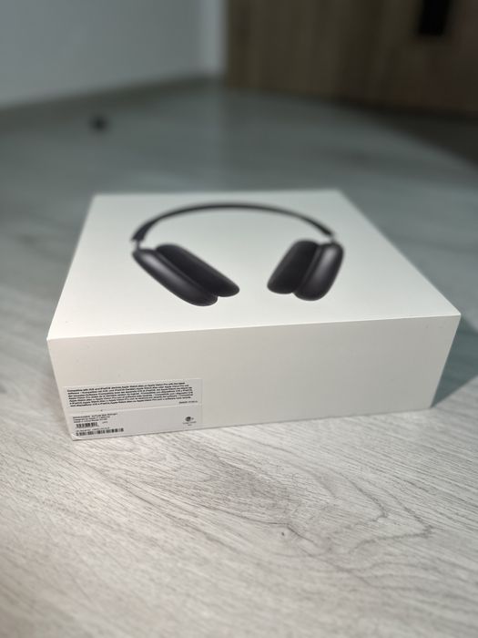 AirPods Max USB-C Midnight . Ideal cadou