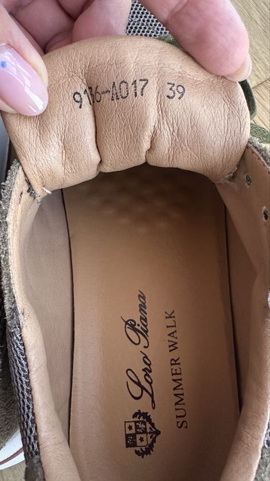 Женскик кроссовки