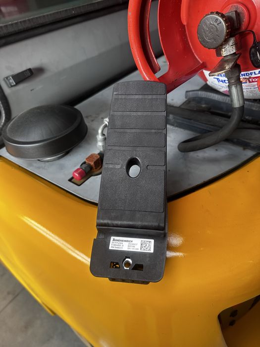 Pedala acceleratie+frana electrostivuitor/stivuitor jungheinrich