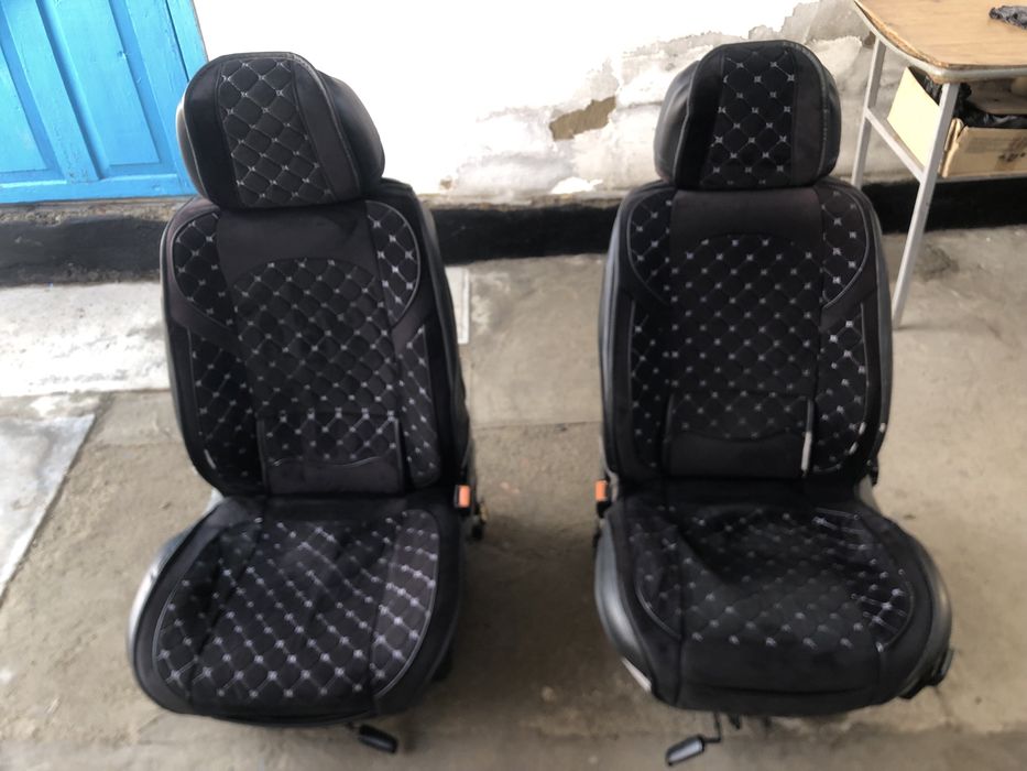 Продам сидение Ауди 100 с4