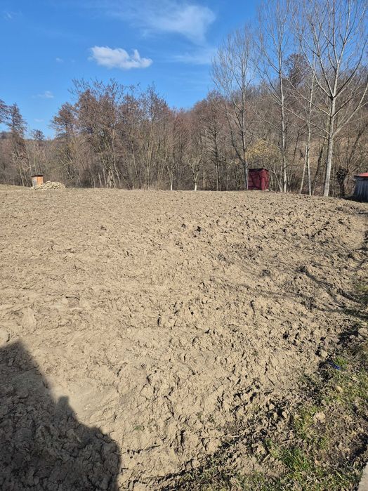 Casa de vănzare in com Preutesti, sat Manastioara jud Suceava