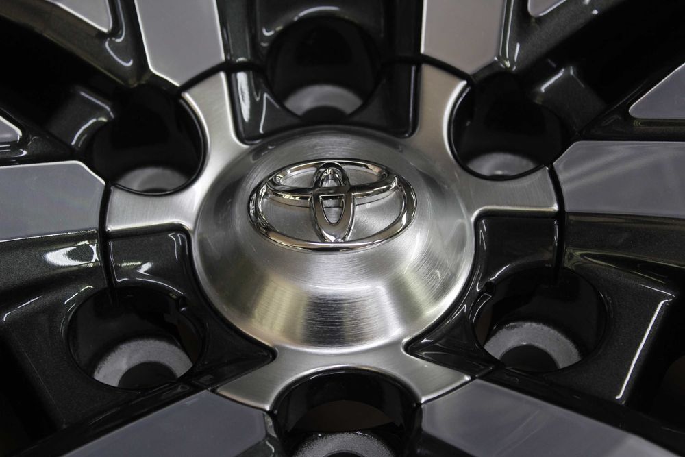Нови Оригинални джанти 18" Toyota Hilux, Land Cruiser