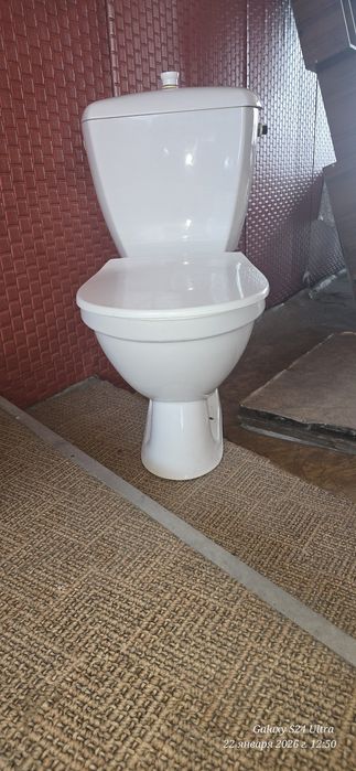Продам уитаз  б/у