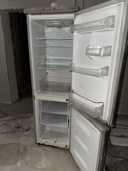 Холодиник робочи