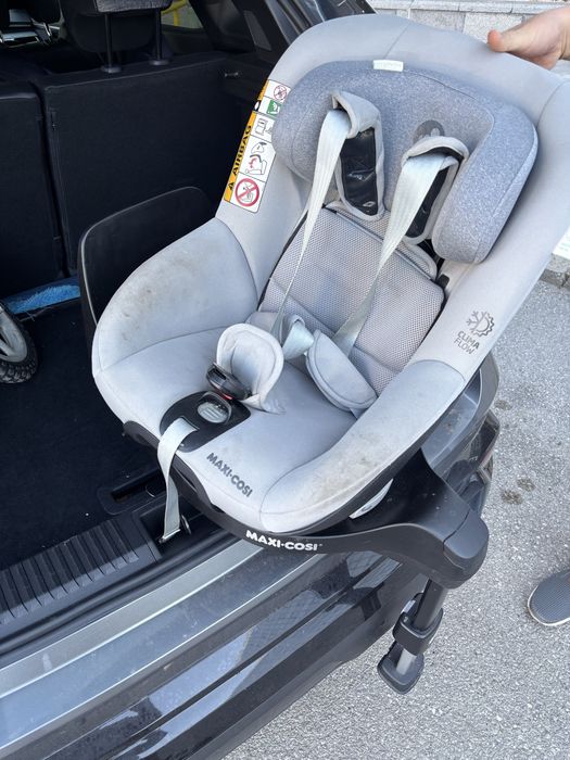 детско столче maxi cosi