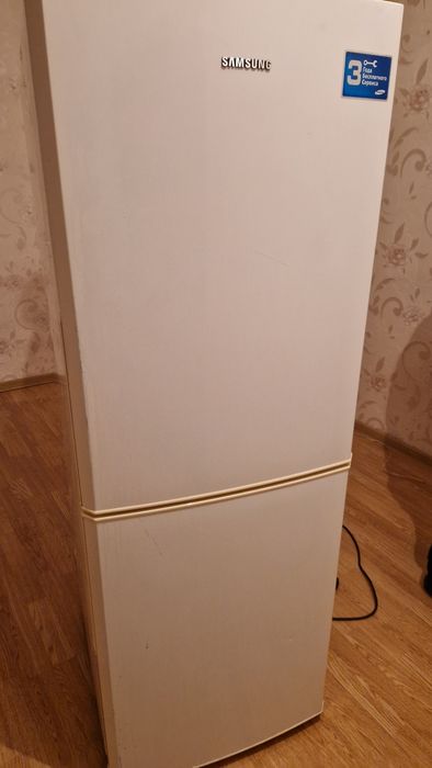 Холодильник самсунг