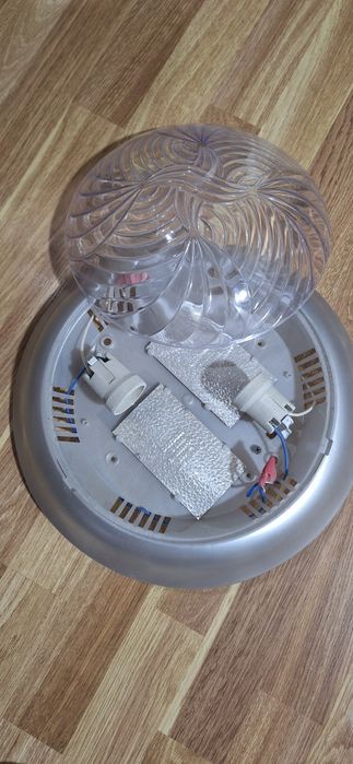 Светильник потолочный под Led лампочки