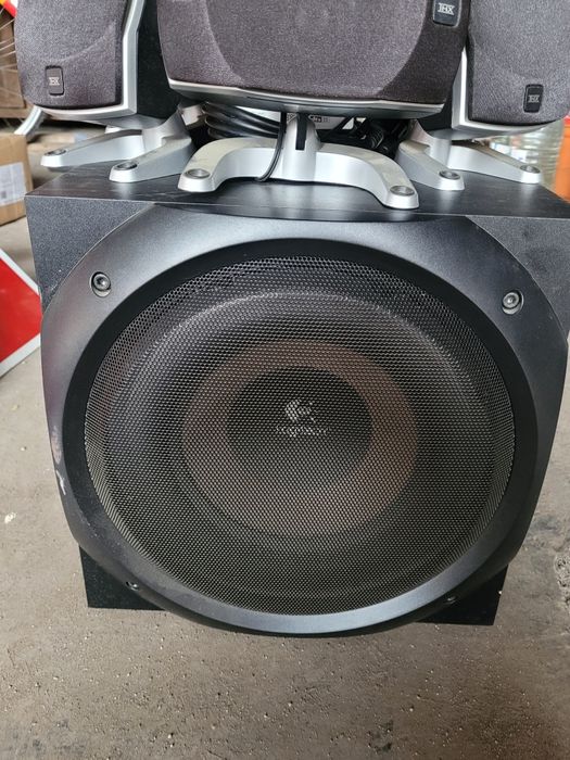 Z 5500 de la Logitech